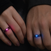 Glow Heart Couple Rings – Adjustable Luminous Mood Jewelry Set