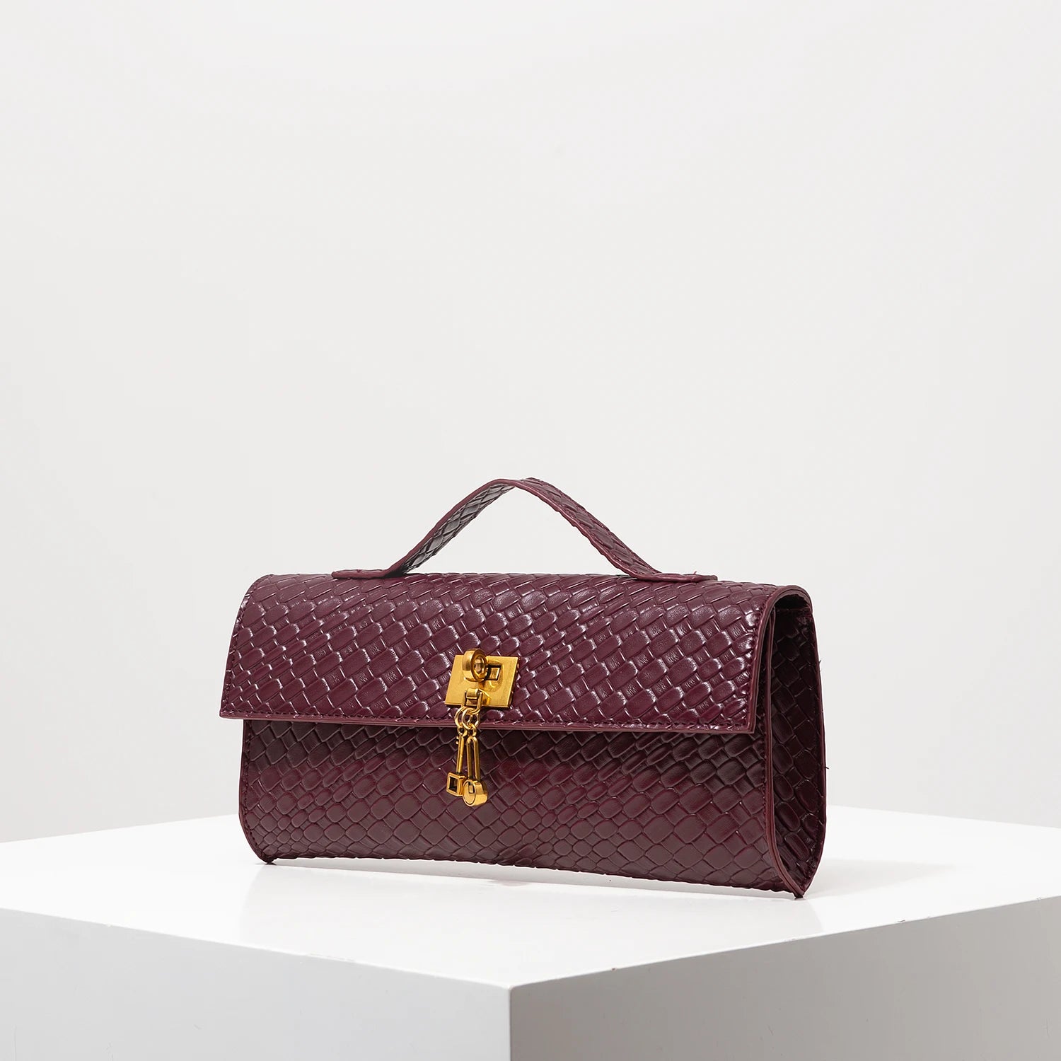 Women’s Baguette Handbag – Vintage Style Burgundy Shoulder Bag