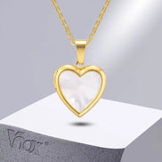 VNOX Heart Locket Necklace – Openable Photo Pendant in Gold Stainless Steel