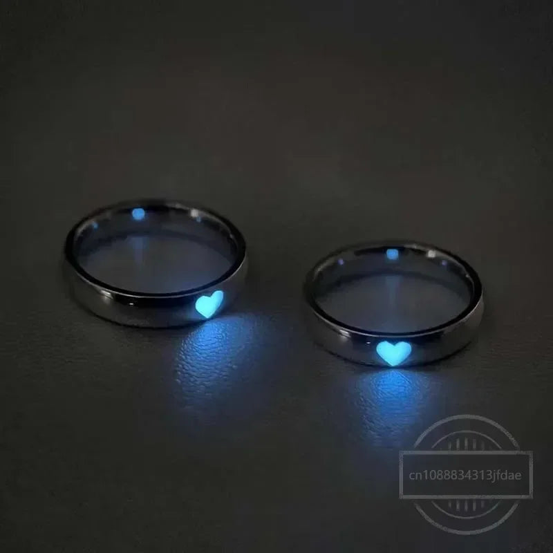 Luminous Love Heart Couple Rings - Adjustable Glow-in-the-Dark Fashion Jewelry for Men & Women